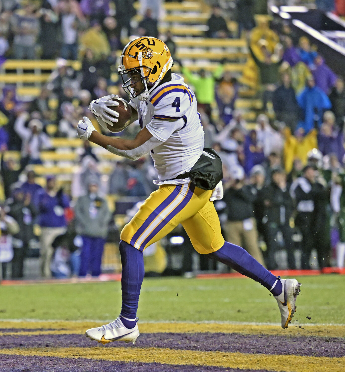 BR.lsuuab.112022 HS 165 copy.jpg